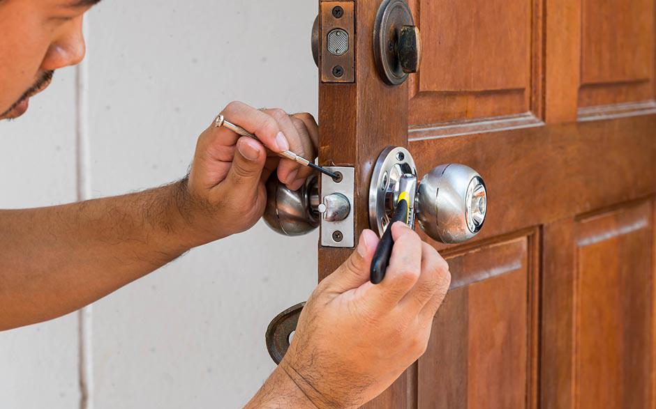 soigneux serrurier ouverture de porte Magny-le-Hongre